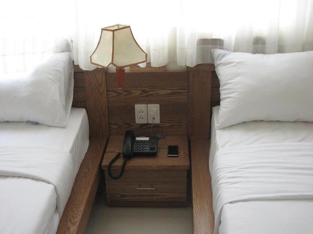 Ipeace Hotel - Bui Vien Walking Street Ho Chi Minh-Byen Eksteriør billede